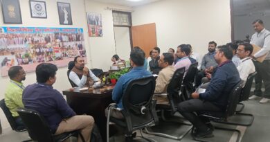 राष्ट्रीय लोक अदालत का आयोजन 13 दिसम्बर कोराष्ट्रीय लोक अदालत के सफल आयोजन हेतु समस्त राष्ट्रीयकृत एवं प्राइवेट बैंकों के जनरल मैनेजर व जिला कोऑर्डिनेटर के साथ की गई बैठक